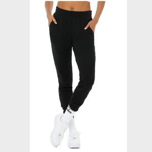 Alo Unwind Sweatpants